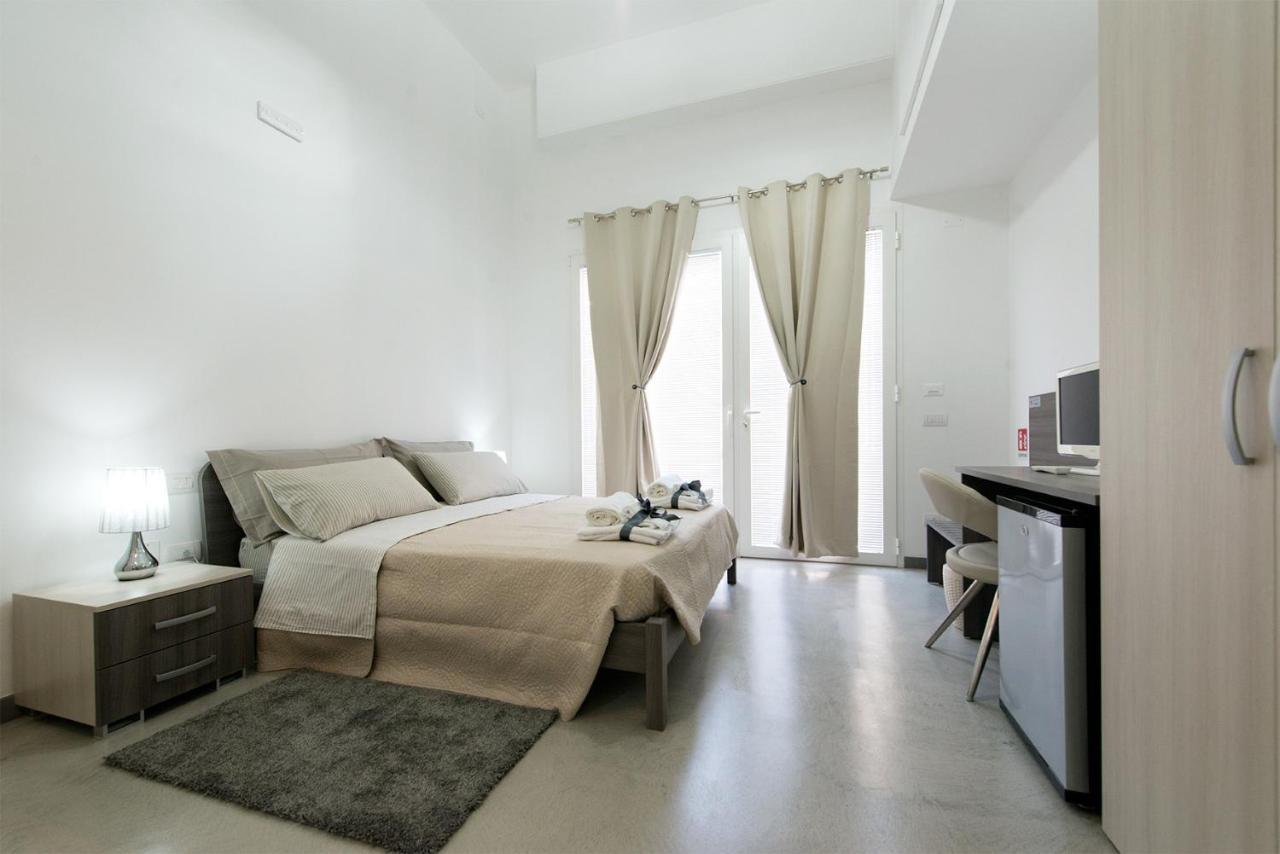 Byron Rooms La Spezia Buitenkant foto